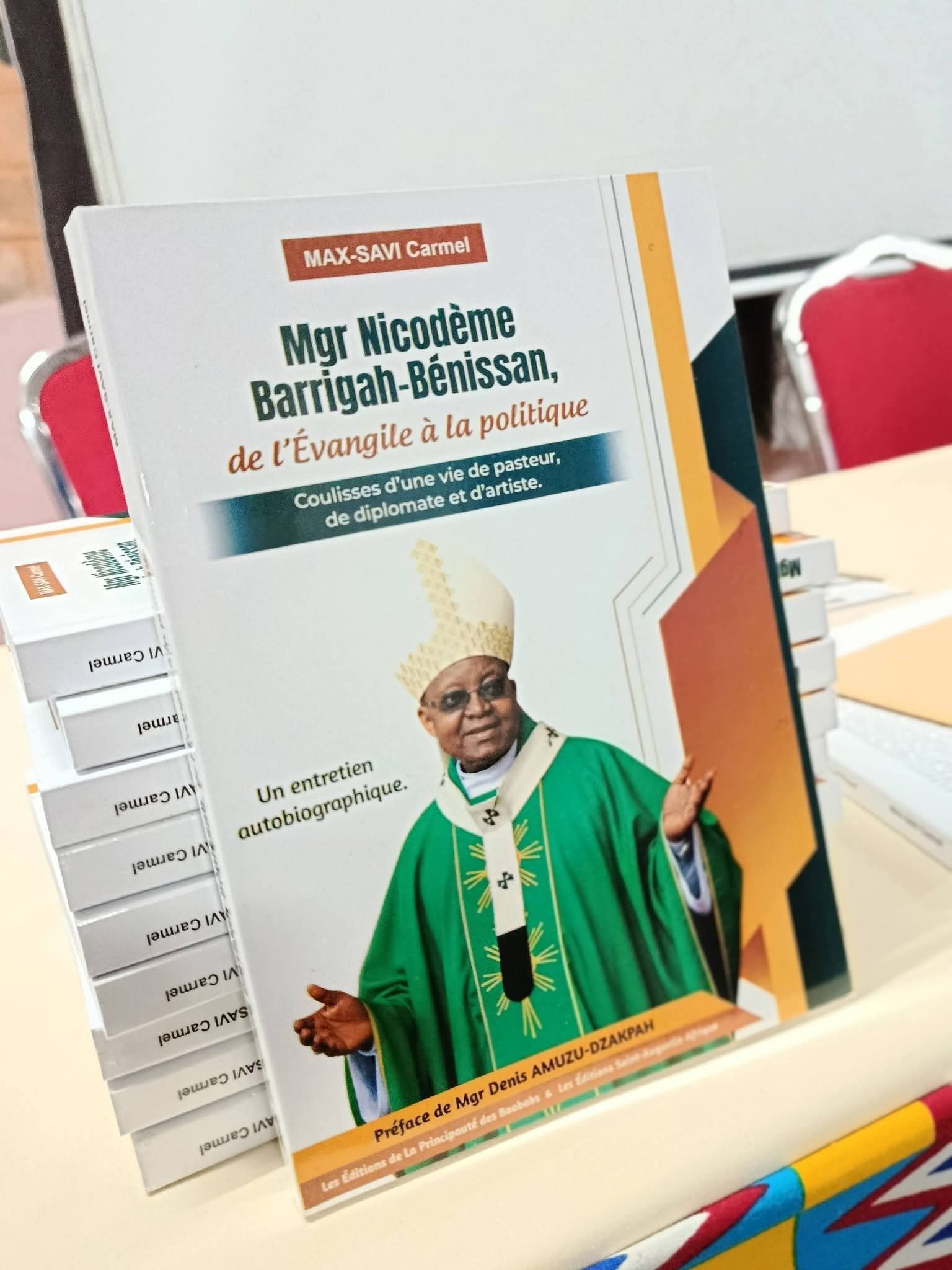 livre de max-carmel SAVI sur Mgr Nicodème BARRIGAH